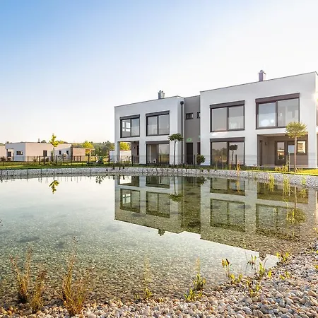 Sonnenchalets Hostel Zsira