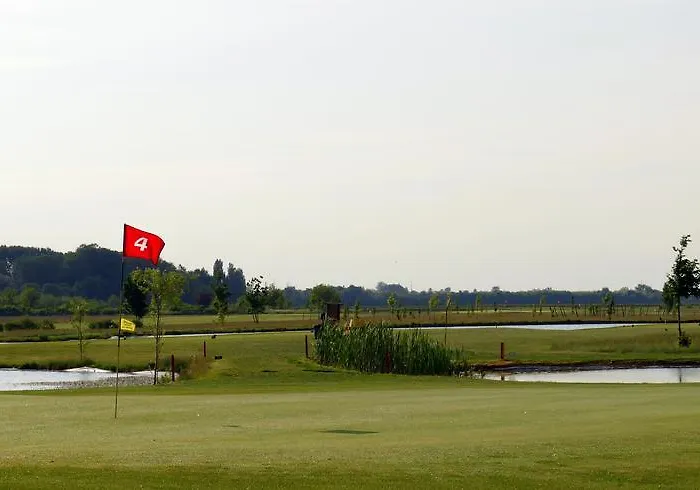 Hostel Greenhouse-sonnengolf Zsira